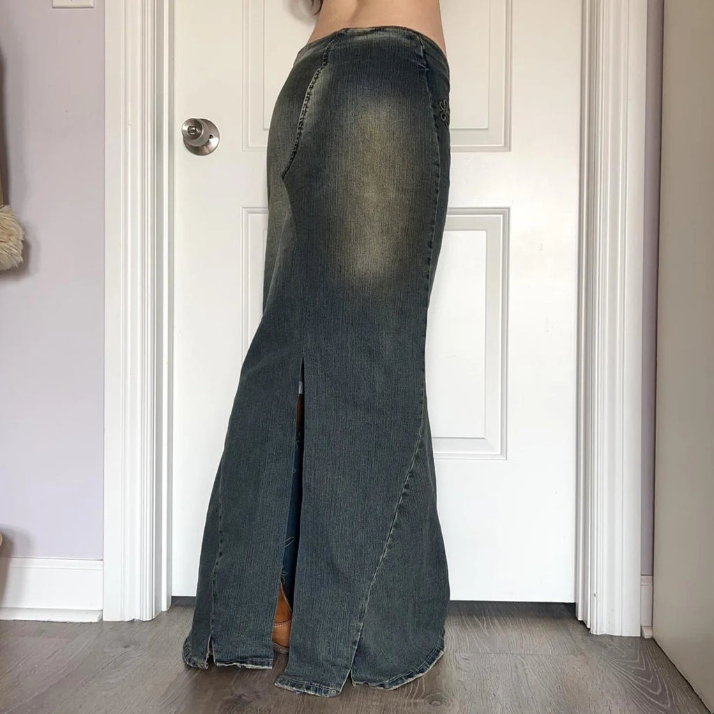 מכנסיים דגם דפי